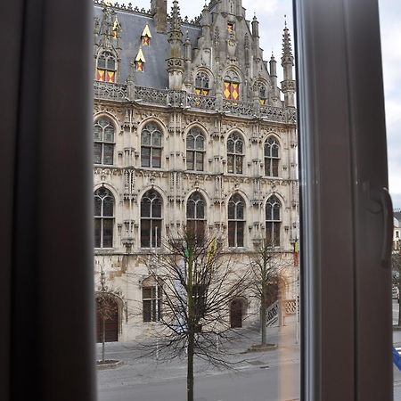 Hotel De Zalm オーデナールデ エクステリア 写真